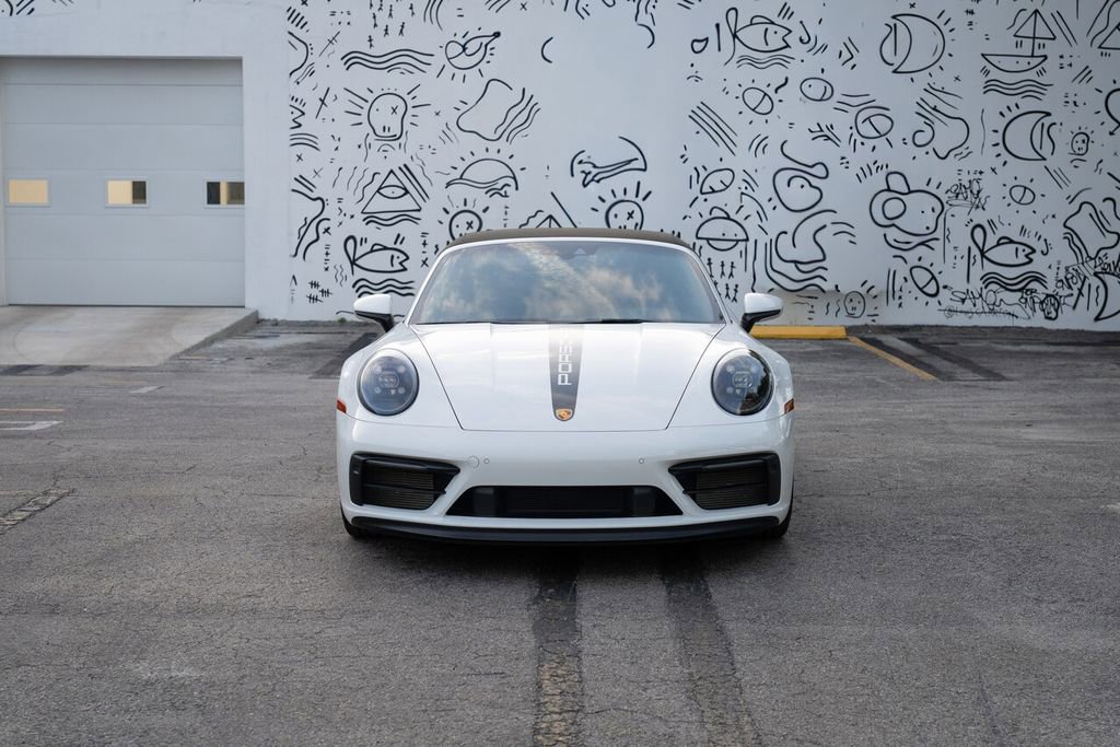 Used 2023 Porsche 911 Carrera GTS image 4
