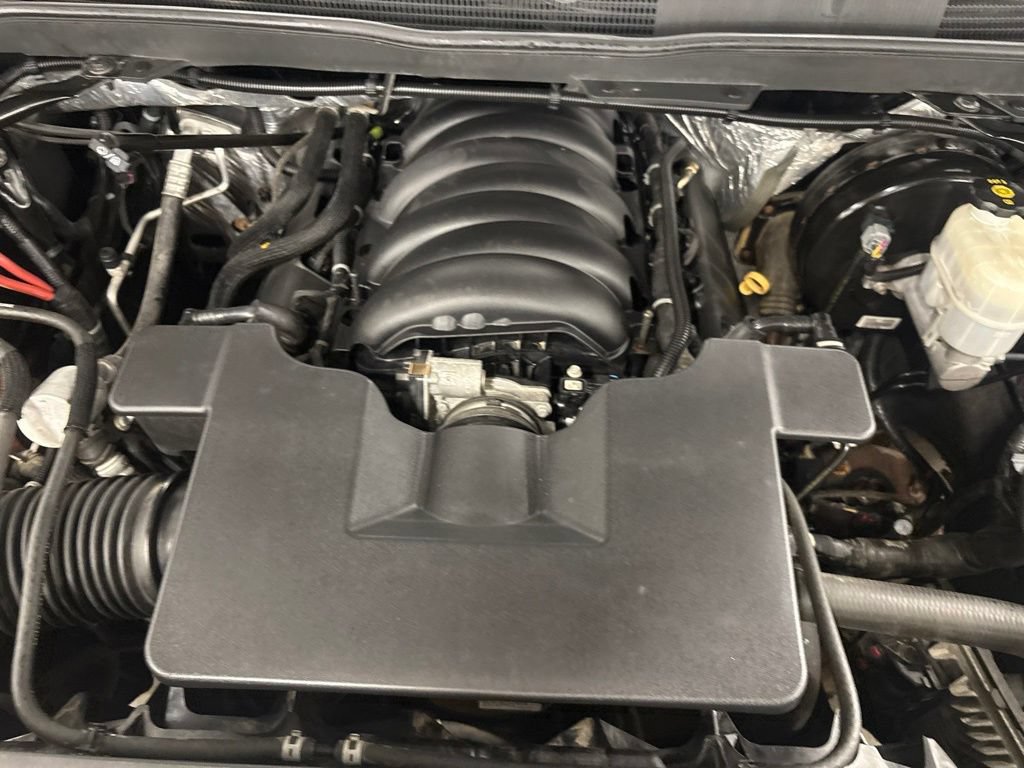Used 2015 Chevrolet Silverado 1500 LTZ Z71 w/ LTZ Plus Package AWD/4WD image 19