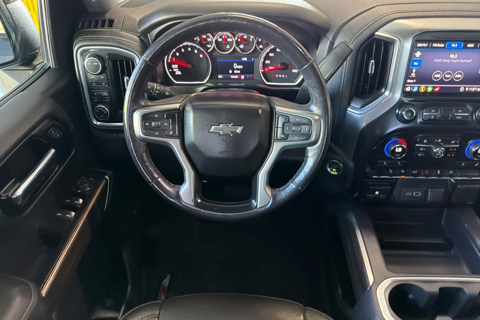 Used 2020 Chevrolet Silverado 1500 RST AWD/4WD image 15
