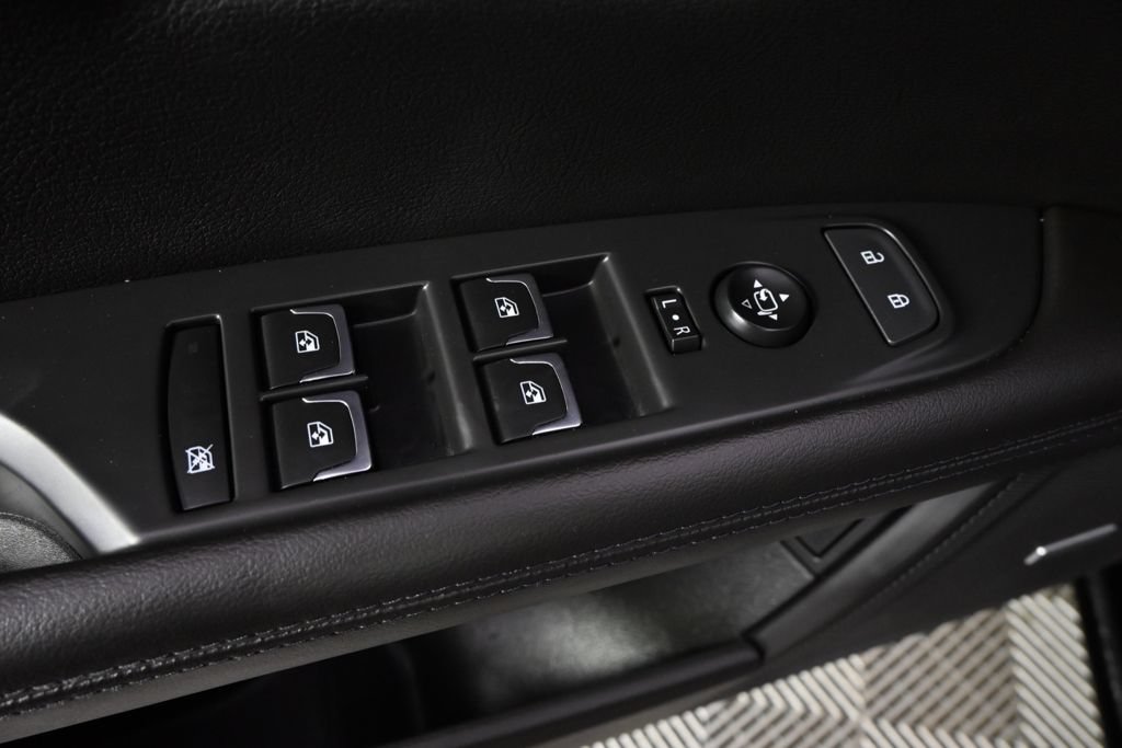 Used 2019 Cadillac CT6 Luxury w/ Driver Awareness Package AWD/4WD image 23