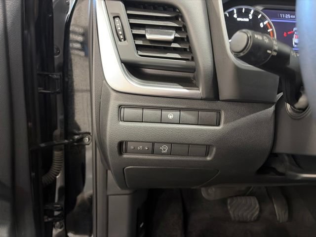 Certified 2023 Nissan Rogue SV AWD/4WD image 17