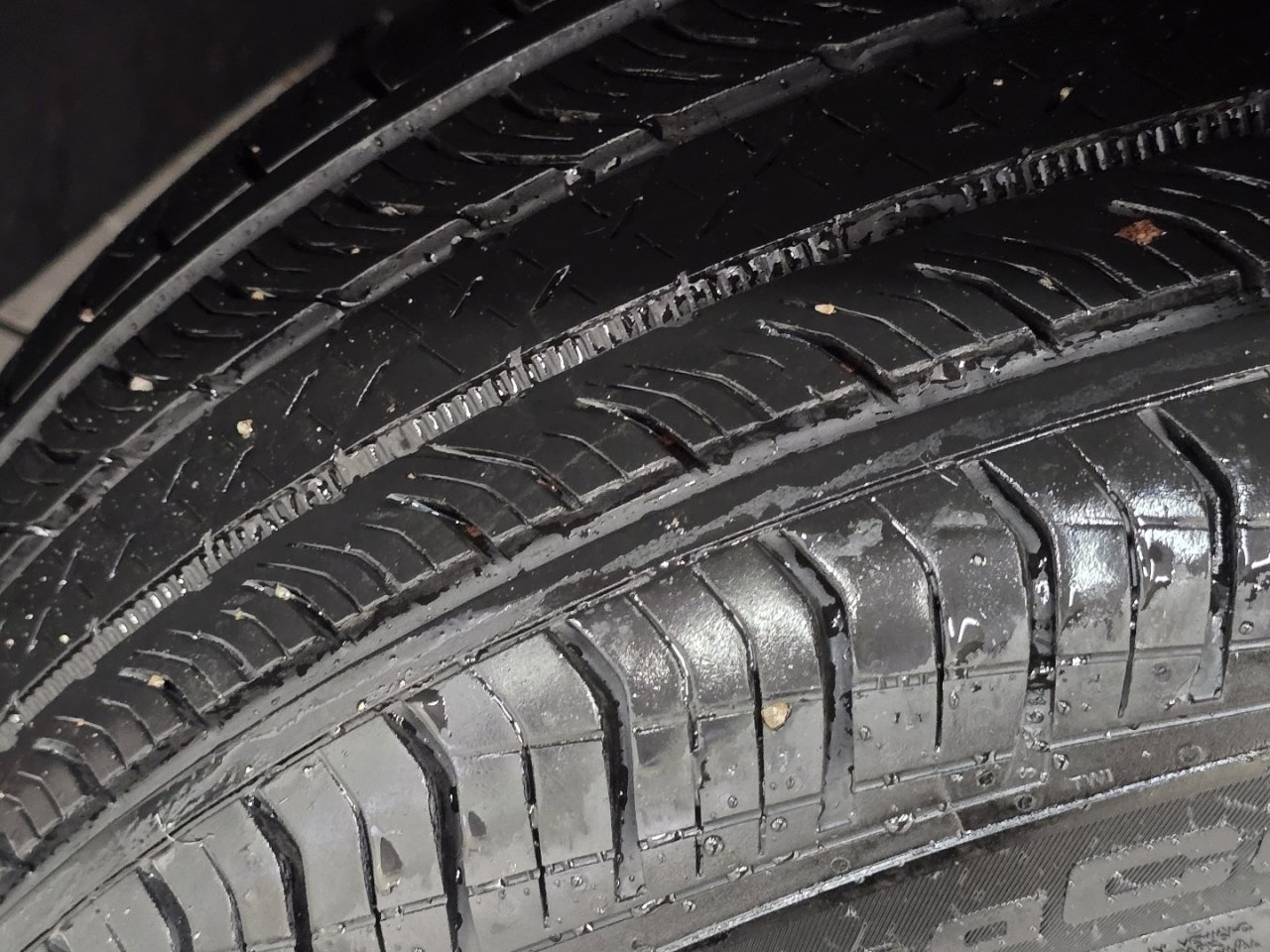 Used 2024 Buick Encore GX Avenir w/ Avenir Convenience Package image 10