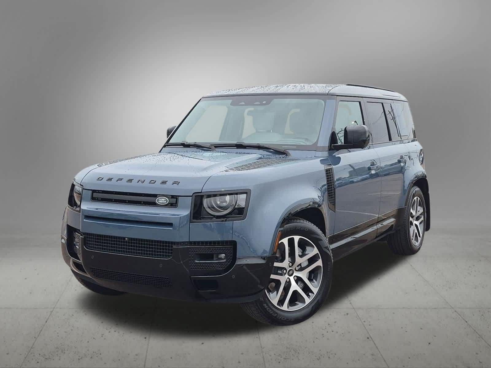 Used 2025 Land Rover Defender 110 X-Dynamic SE AWD/4WD image 1