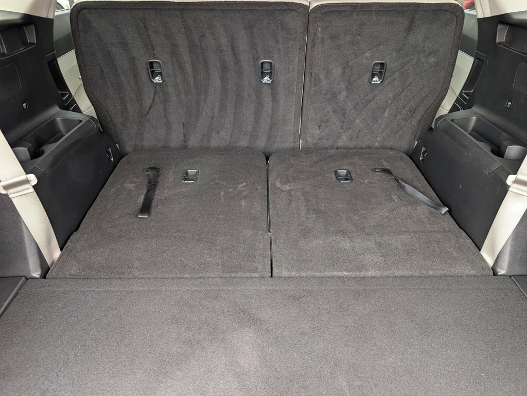 Certified 2025 Kia Sorento S w/ Panoramic Sunroof Package AWD/4WD image 24