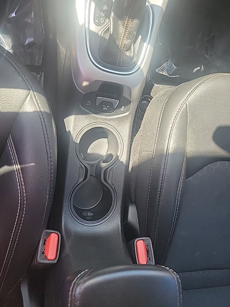 Used 2019 Jeep Compass Latitude w/ Popular Equipment Group FWD image 28