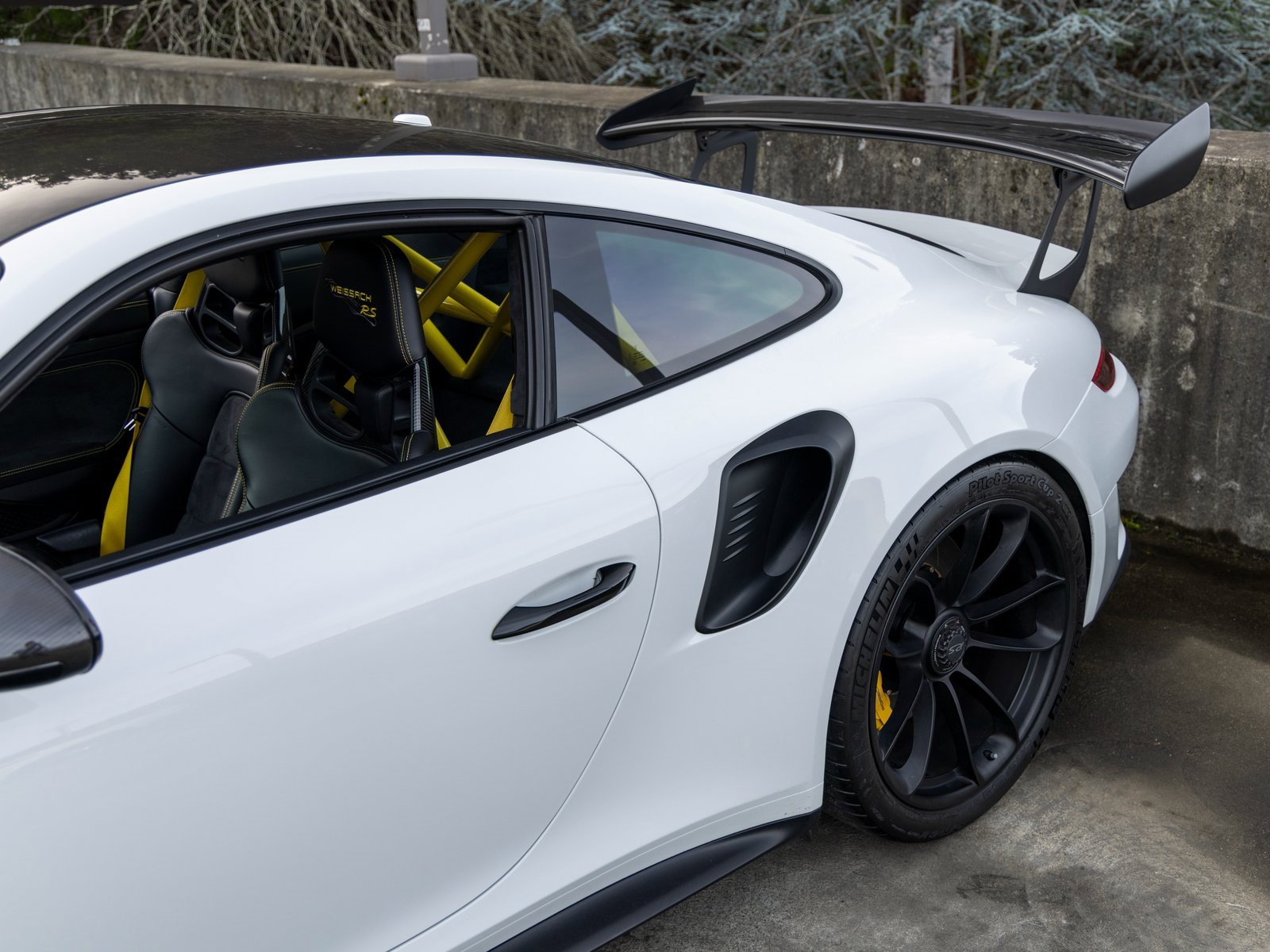 Used 2019 Porsche 911 GT3 RS image 22