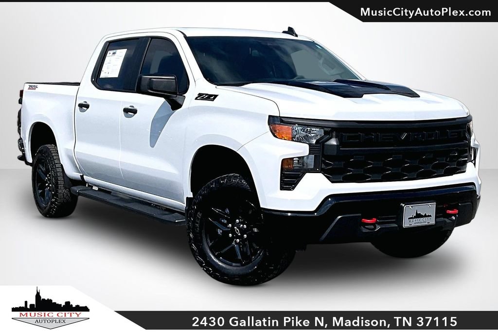 Used 2026 Chevrolet Silverado 1500 Custom Trail Boss w/ LPO, Dark Essentials Package