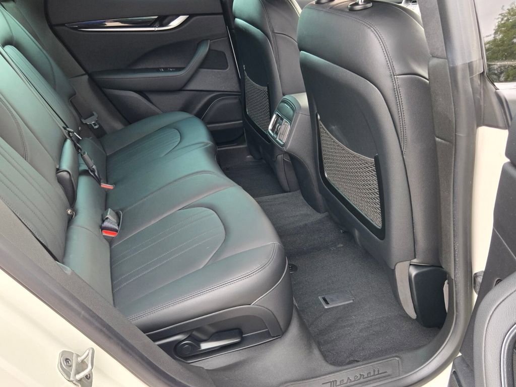 Used 2023 Maserati Levante GT image 15