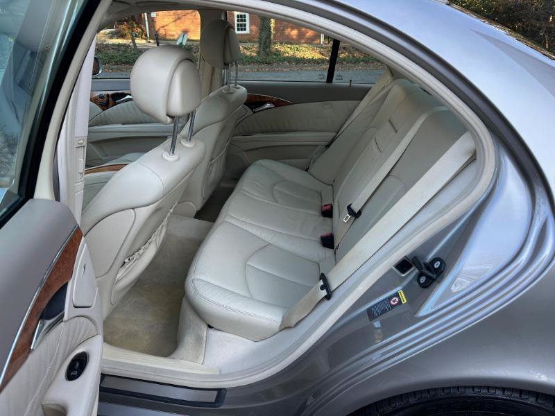 Used 2006 Mercedes-Benz E 500 Sedan image 17