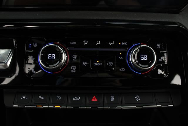 New 2026 GMC Sierra 1500 AT4 image 8