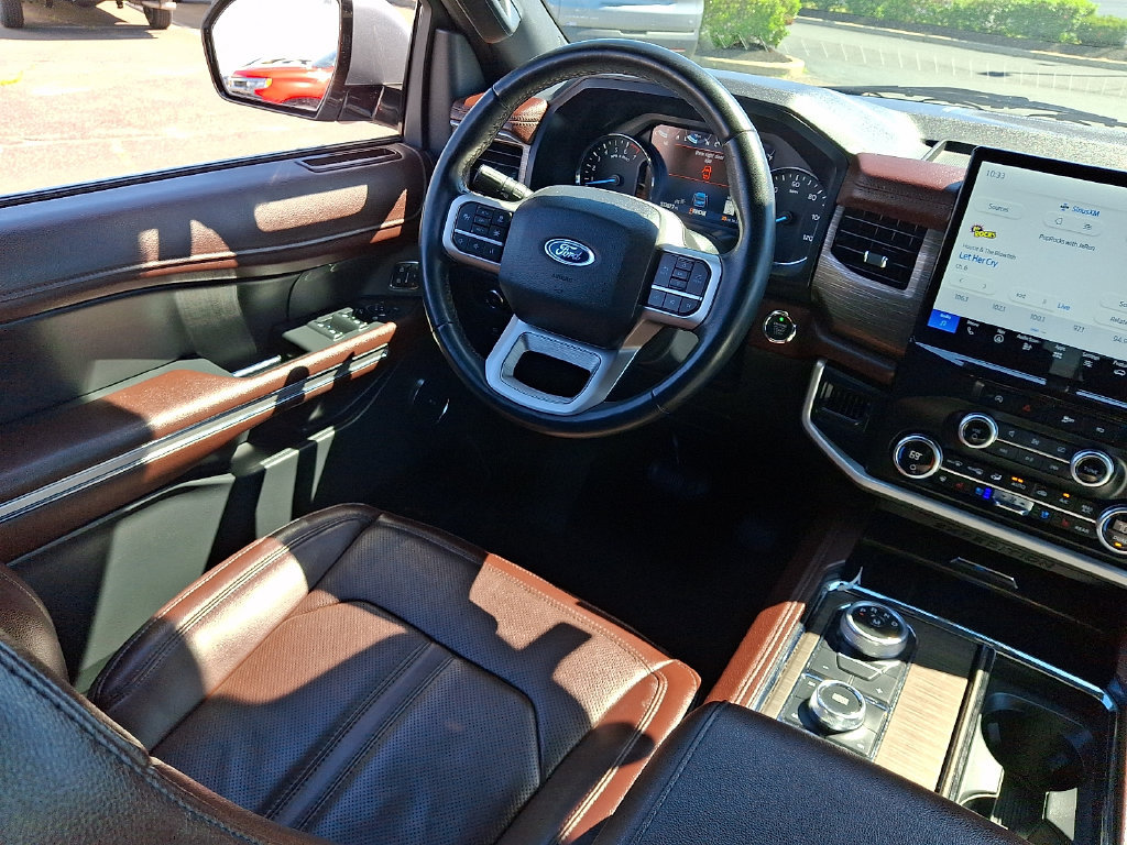 Used 2024 Ford Expedition Max Limited AWD/4WD image 15