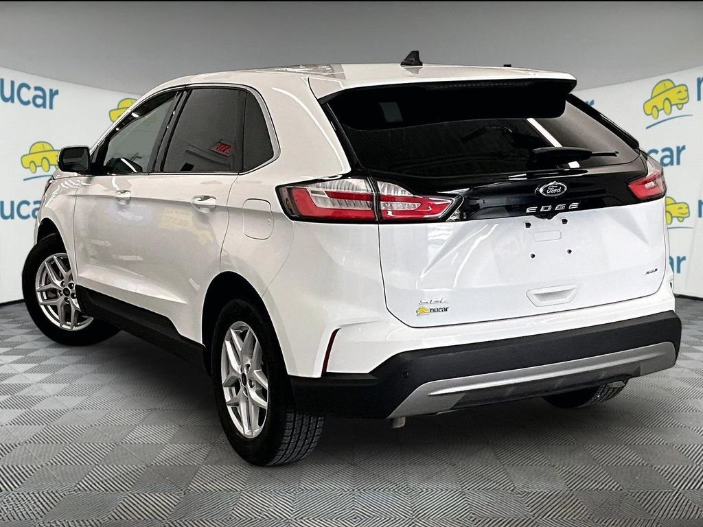 Used 2023 Ford Edge SEL AWD/4WD image 4