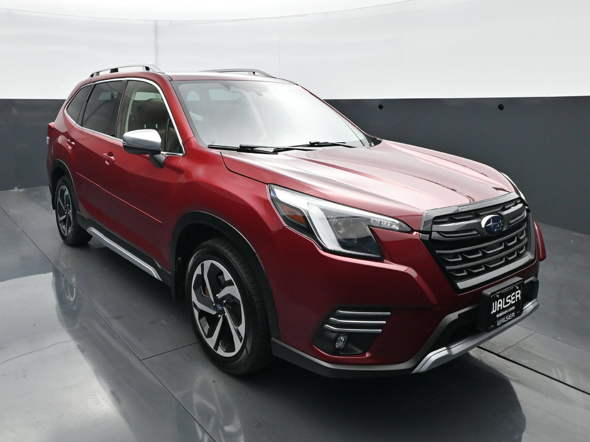Used 2023 Subaru Forester Touring AWD/4WD image 11