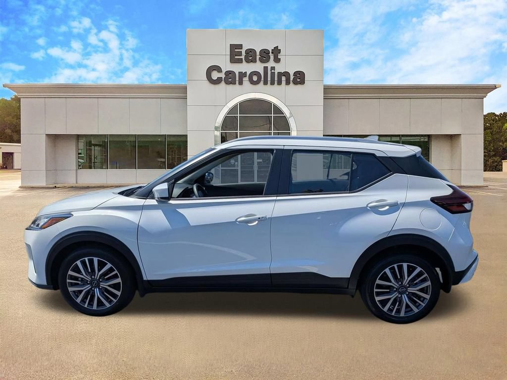 Used 2023 Nissan Kicks SV FWD image 6