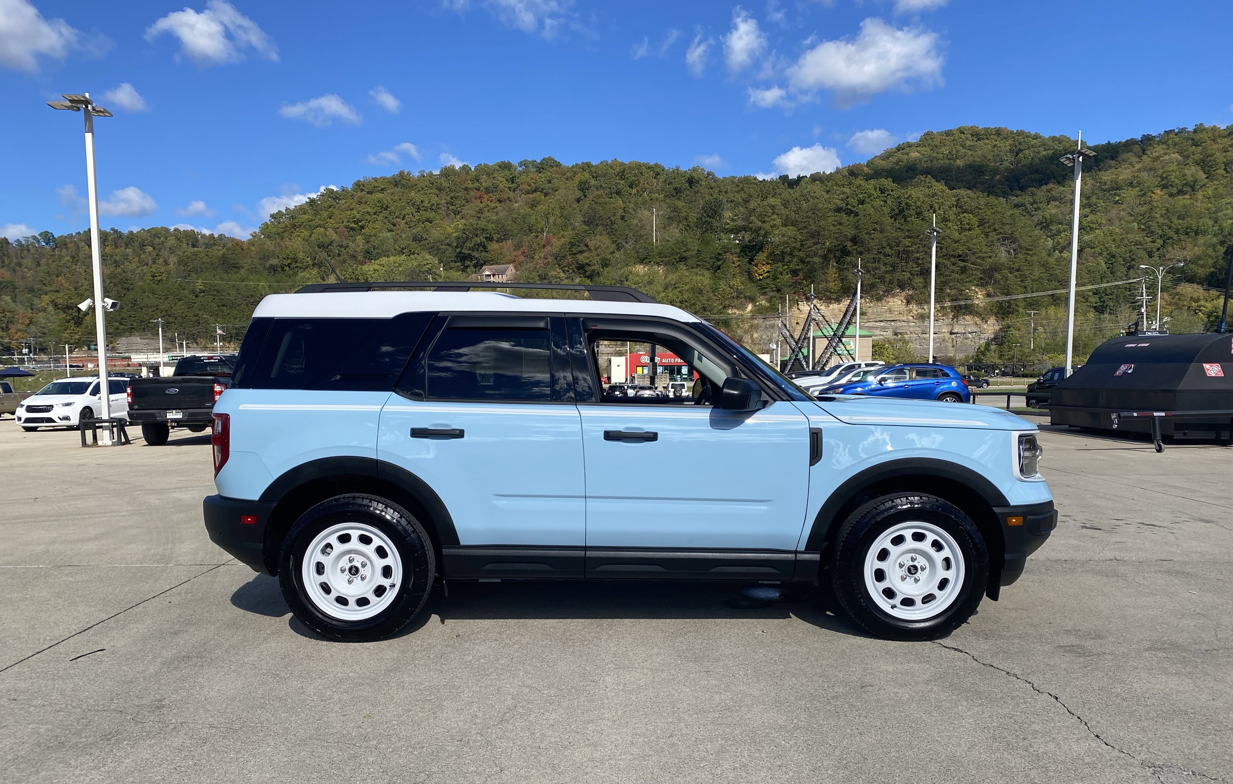 Used 2024 Ford Bronco Sport Heritage w/ Heritage Convenience Package image 36