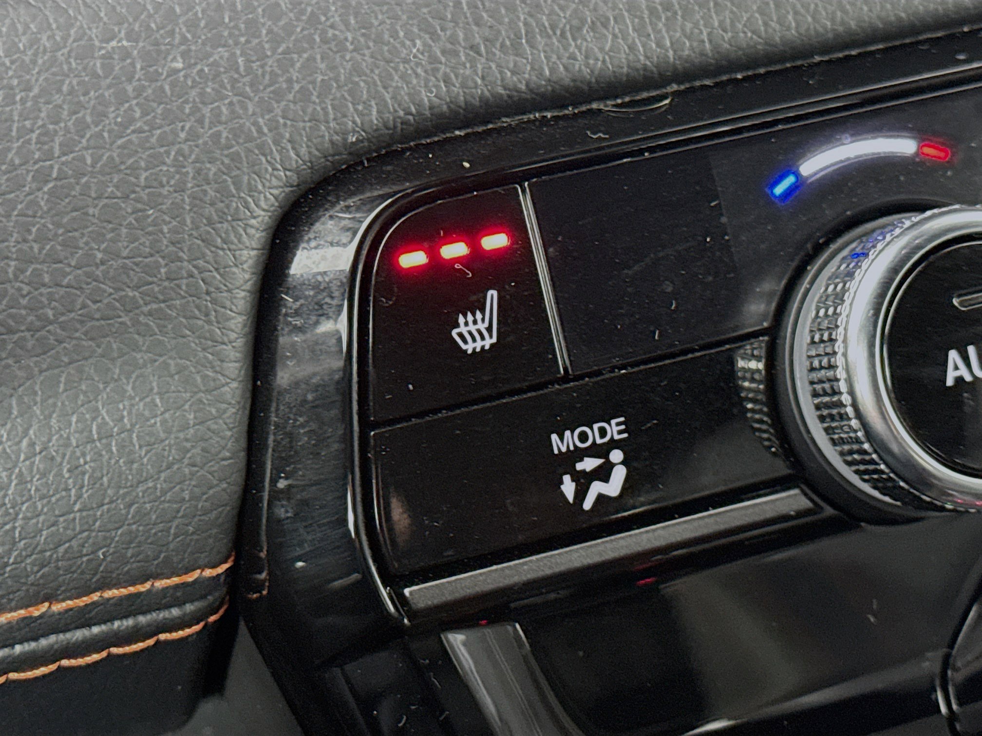 Certified 2025 Honda Pilot TrailSport image 19