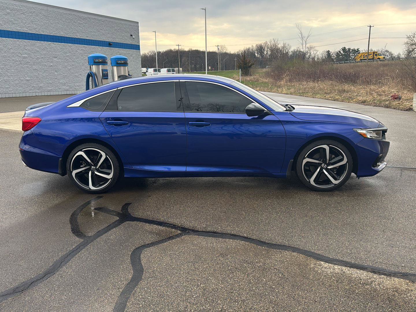 Used 2022 Honda Accord Sport image 7