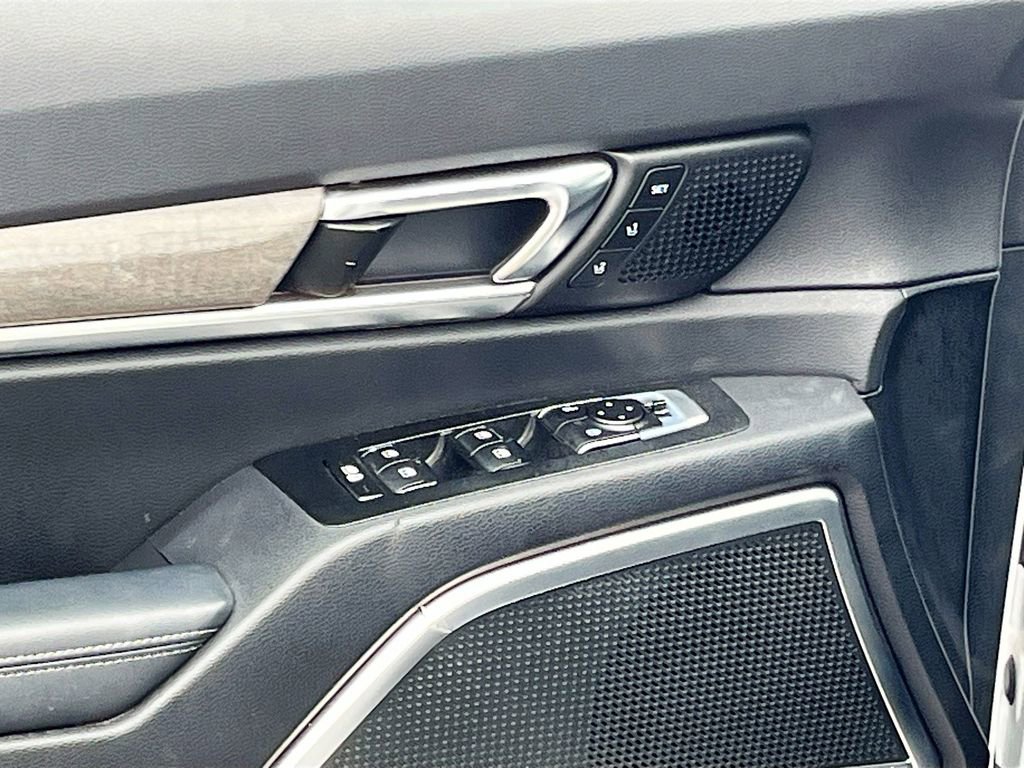 Used 2021 Kia Telluride SX w/ Nightfall Edition Package image 18