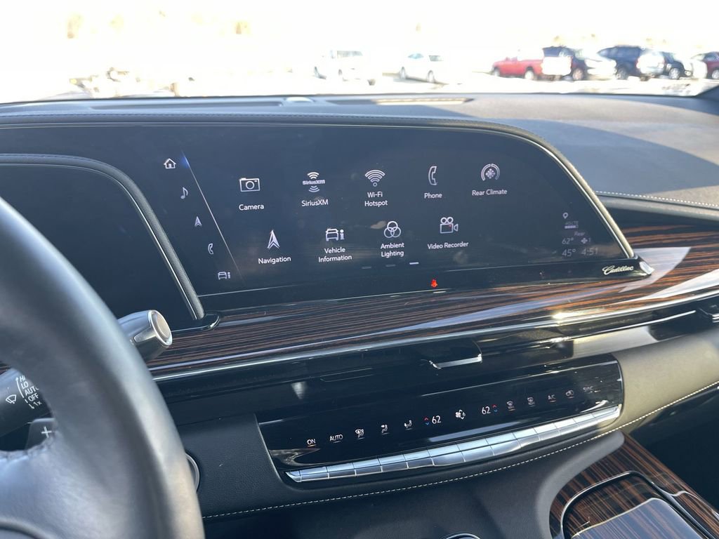 Certified 2024 Cadillac Escalade Premium Luxury image 27