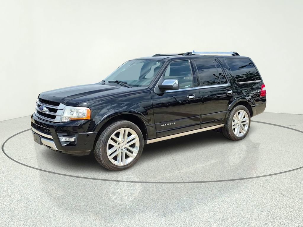 Used 2017 Ford Expedition Platinum RWD image 2