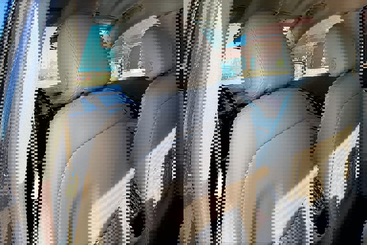 Used 2015 Buick LaCrosse image 11