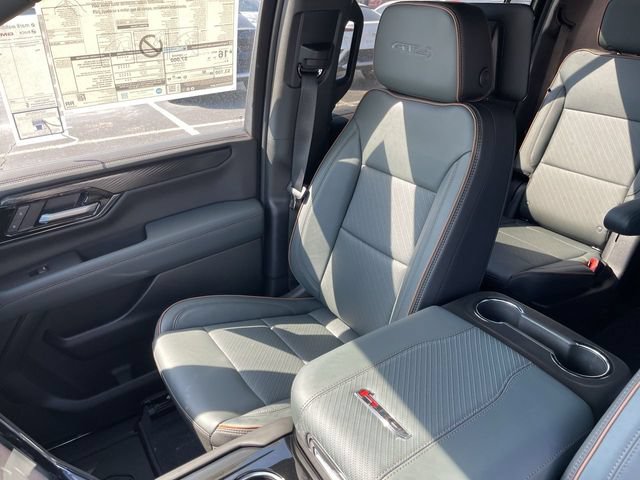 New 2026 GMC Yukon XL AT4 w/ AT4 Premium Plus Package AWD/4WD image 26