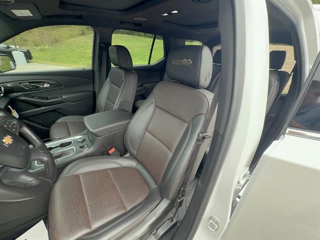 Used 2022 Chevrolet Traverse High Country w/ LPO, Floor Liner Package AWD/4WD image 24