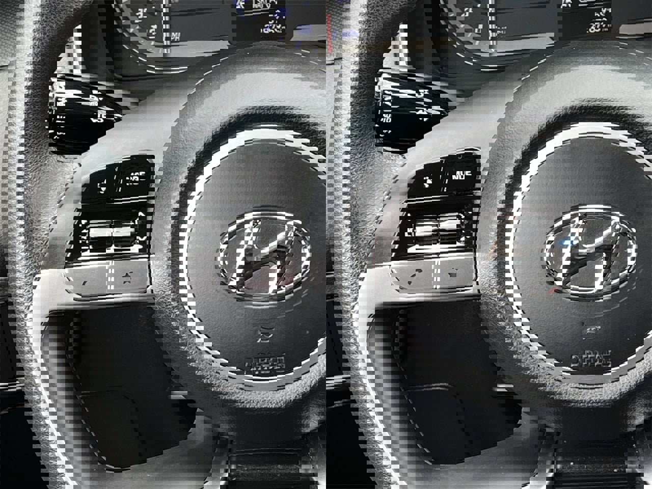 Used 2023 Hyundai Tucson SEL image 12