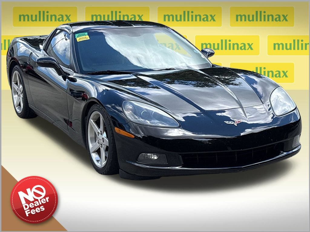 Used 2005 Chevrolet Corvette Coupe w/ Preferred Equipment Group RWD image 1