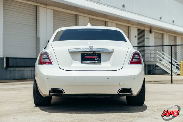 Used 2022 Rolls-Royce Ghost w/ Ghost Package image 16
