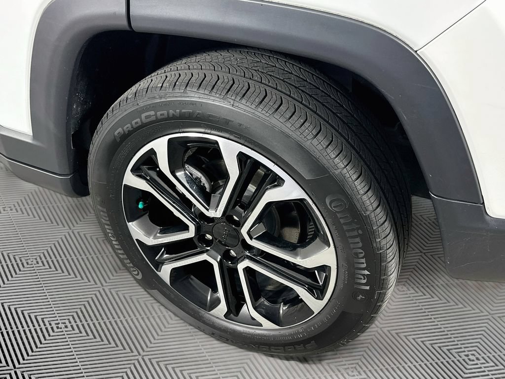 Certified 2023 Jeep Compass Limited AWD/4WD image 40