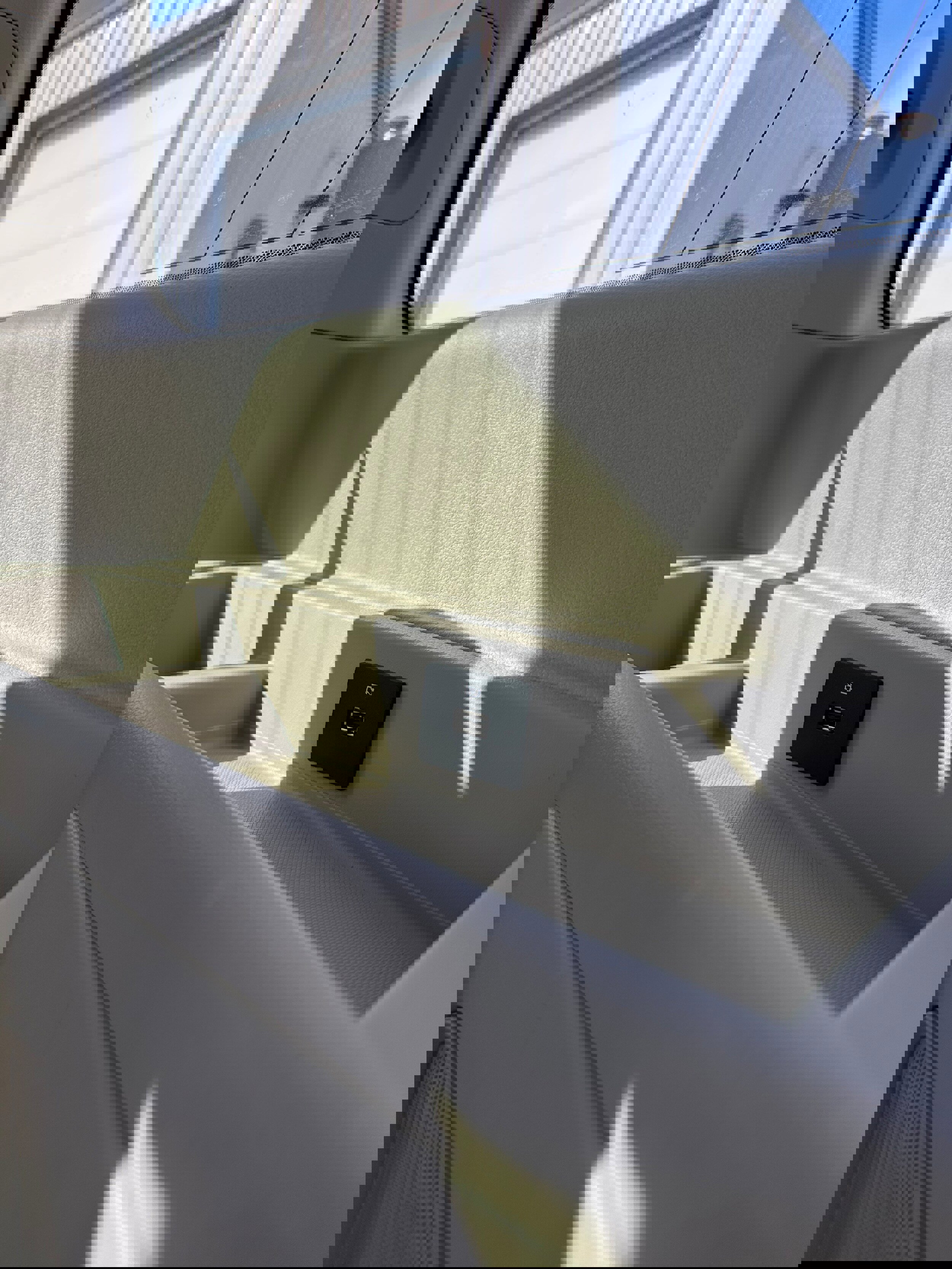 Used 2019 Lincoln Navigator Premiere image 24