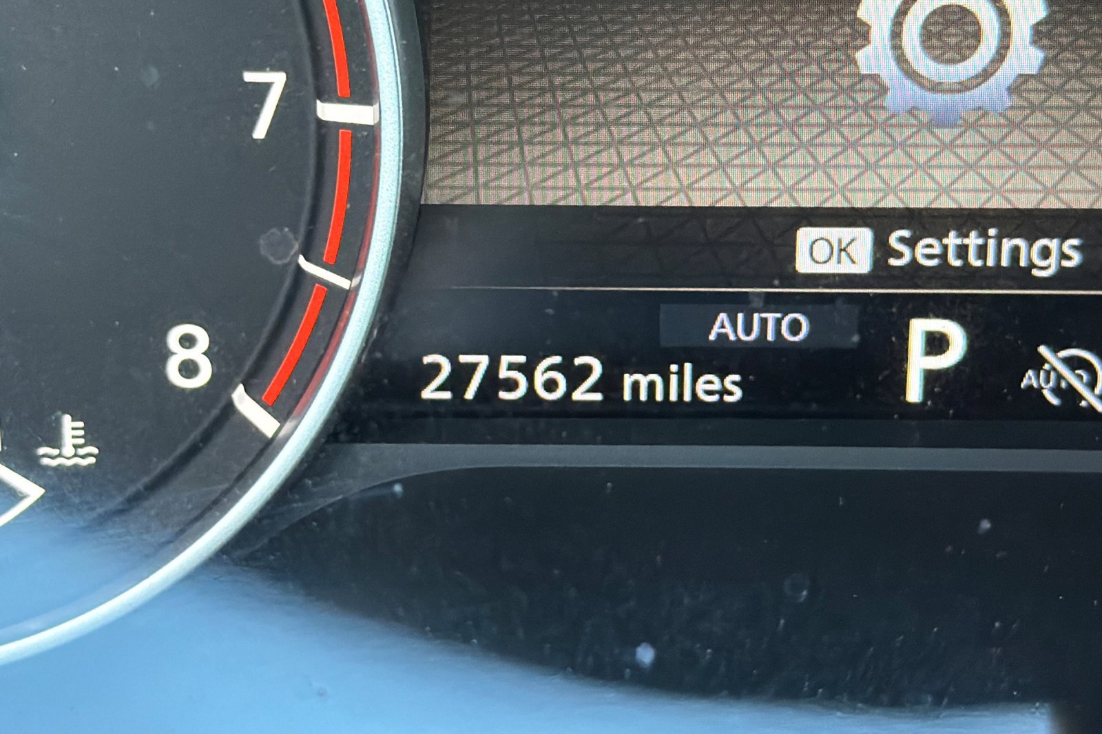 Used 2024 Nissan Rogue S image 25