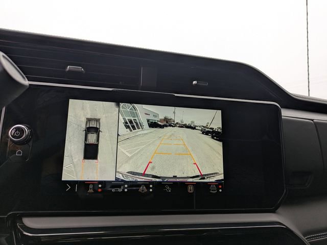 Used 2025 GMC Sierra 2500 AT4X image 24