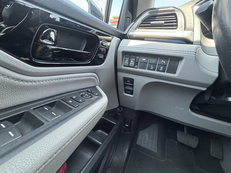 Used 2019 Honda Odyssey Elite image 33