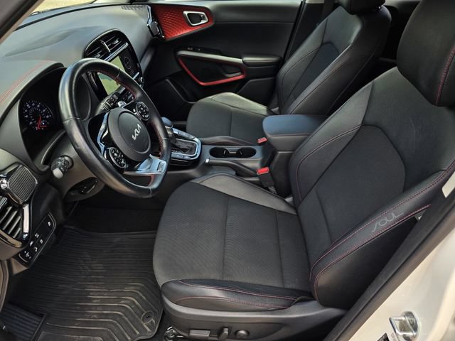 Used 2022 Kia Soul Turbo FWD image 33