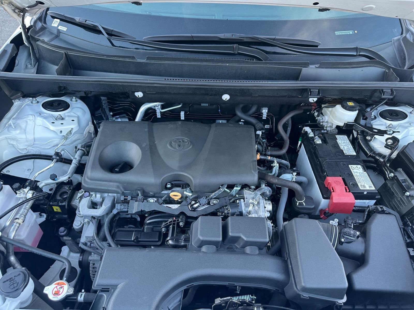 Used 2025 Toyota RAV4 XLE w/ Convenience Package image 34