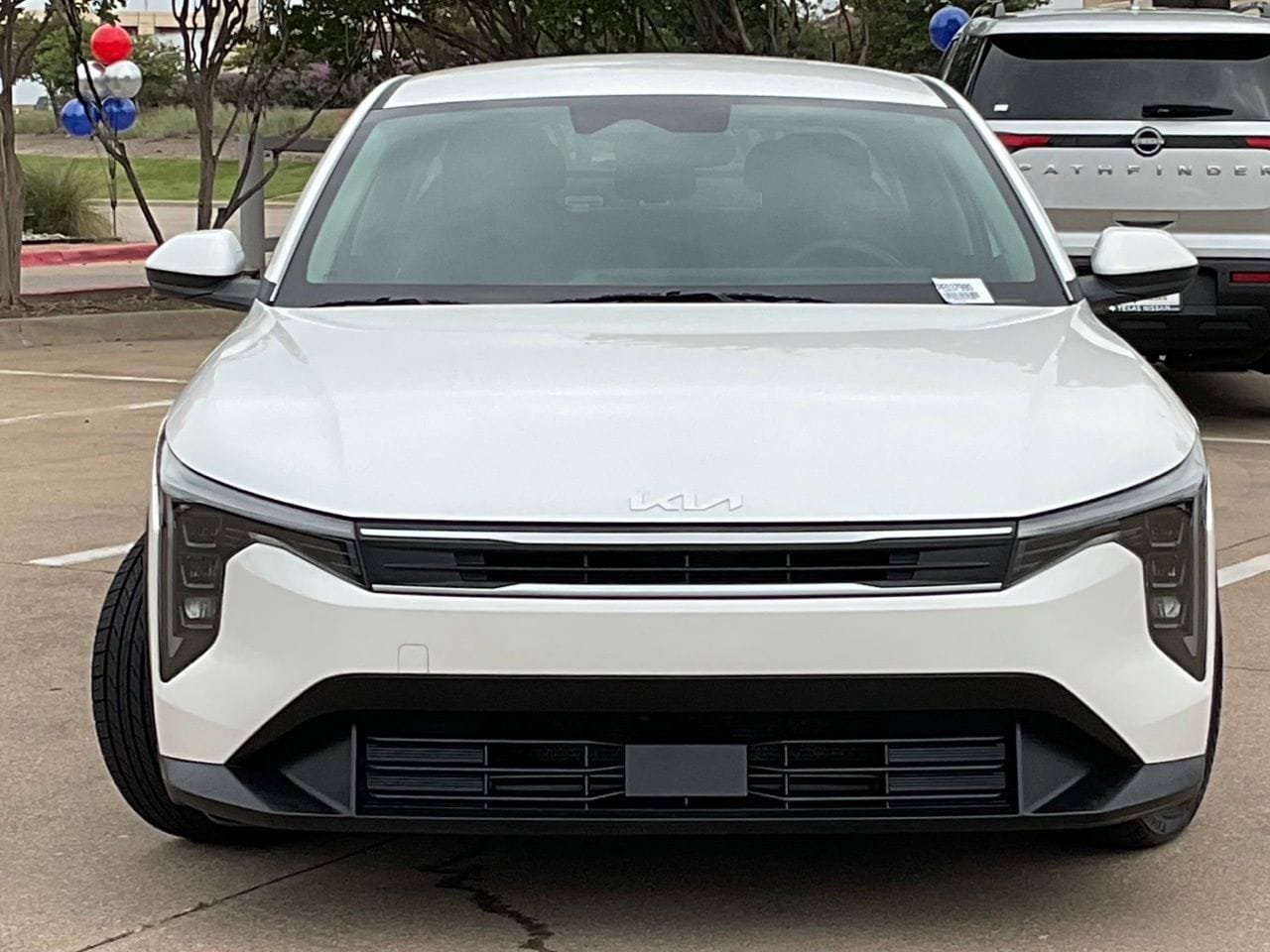 Used 2025 Kia K4 FWD image 2