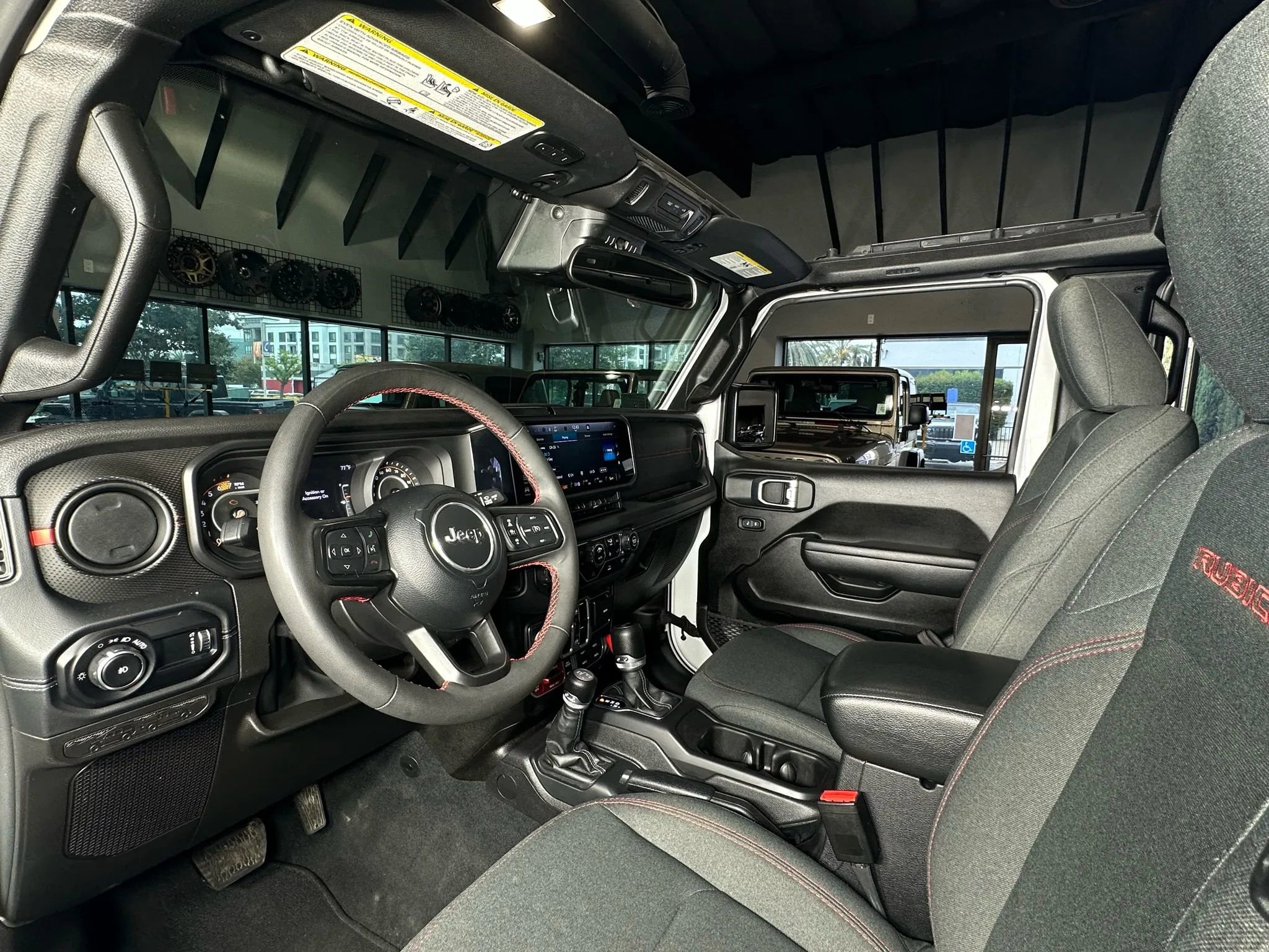 Used 2024 Jeep Wrangler Unlimited Rubicon w/ Convenience Group image 23