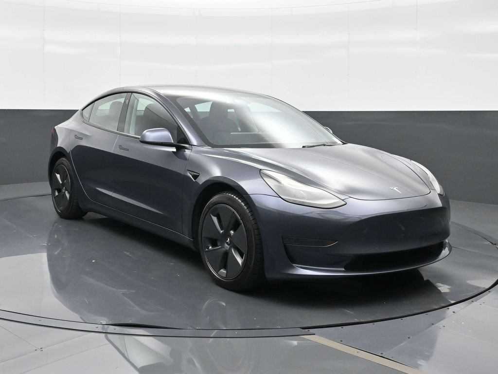 Used 2021 Tesla Model 3 Standard Range Plus RWD image 13