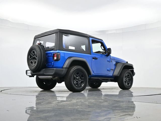 Used 2025 Jeep Wrangler Sport AWD/4WD image 29