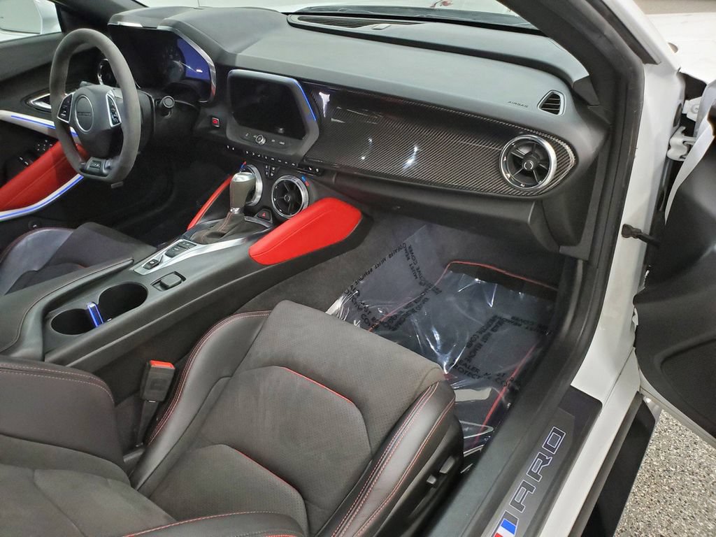 Used 2021 Chevrolet Camaro ZL1 w/ LPO, ZL1 Protection Package RWD image 11