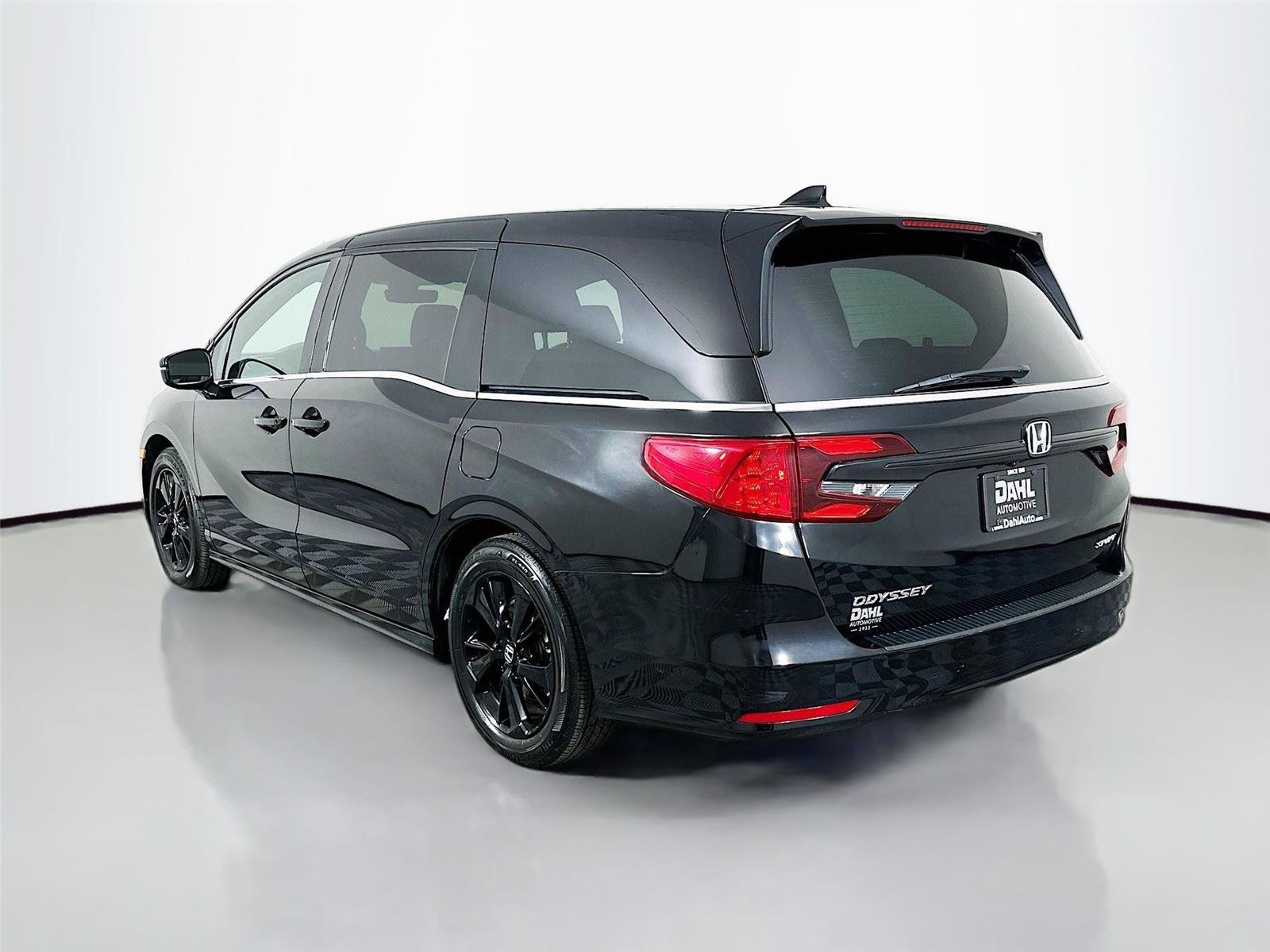 Used 2024 Honda Odyssey Sport image 10