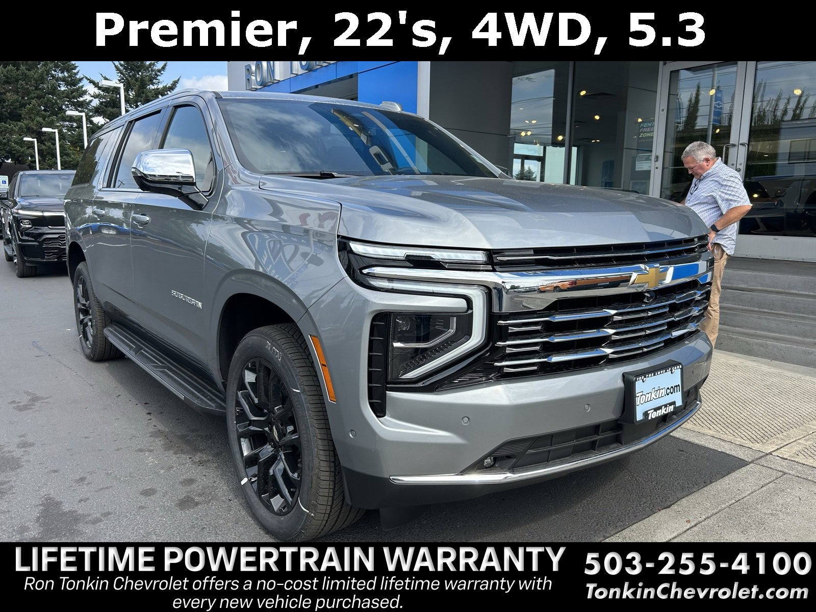 New 2025 Chevrolet Suburban Premier image 1