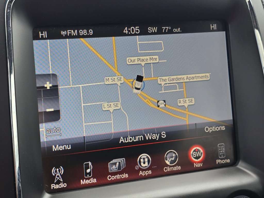 Used 2015 Dodge Durango R/T w/ Technology Group AWD/4WD image 9
