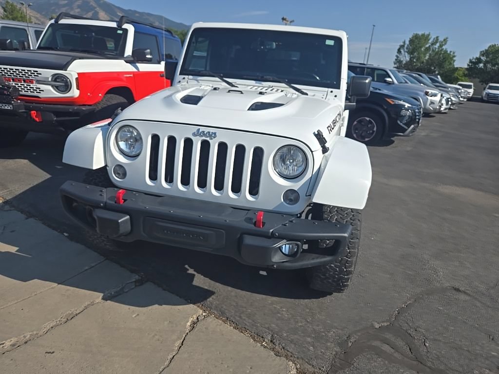 Used 2015 Jeep Wrangler Unlimited Rubicon AWD/4WD image 2