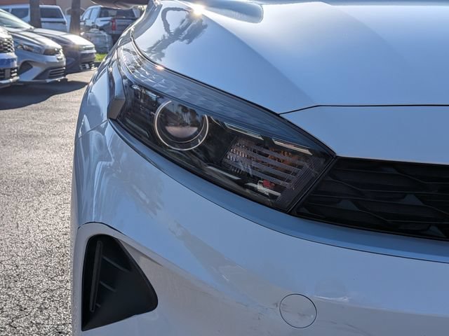 Certified 2024 Kia Forte LXS w/ LXS Technology Package FWD image 11