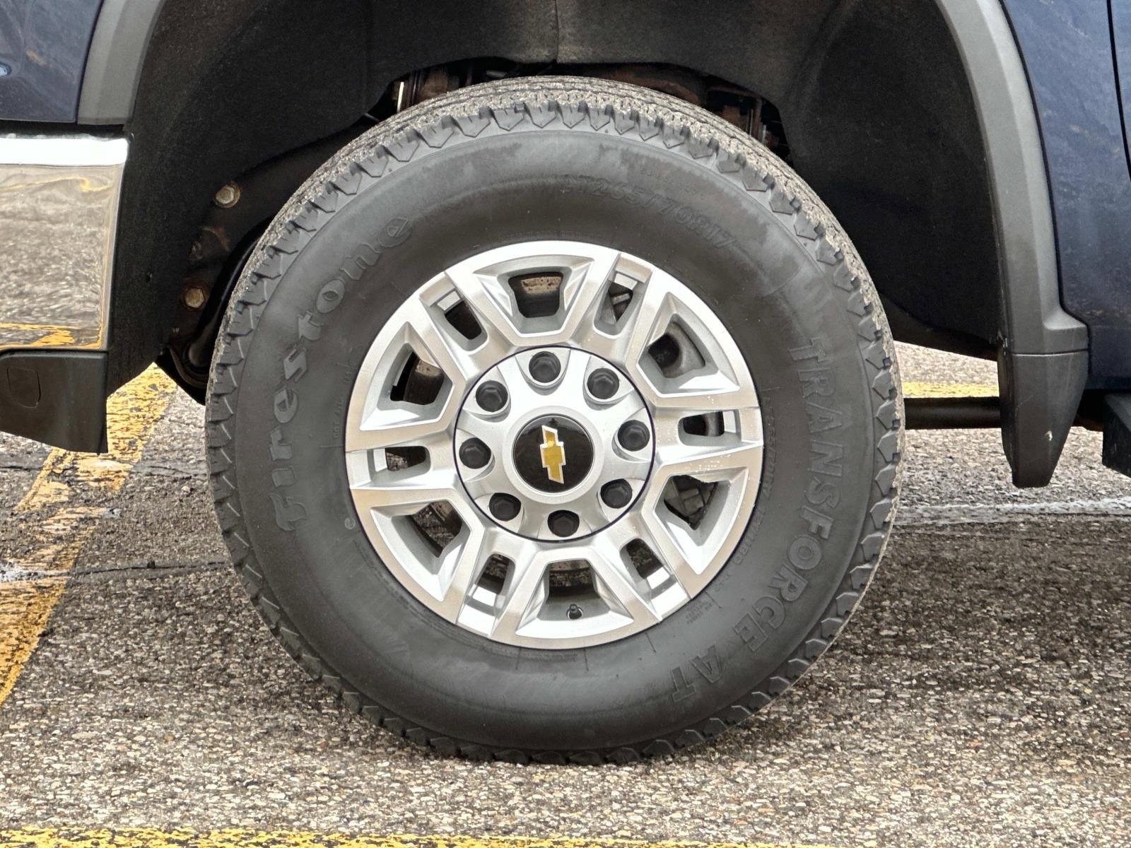 Certified 2020 Chevrolet Silverado 2500 LT w/ Convenience Package image 8