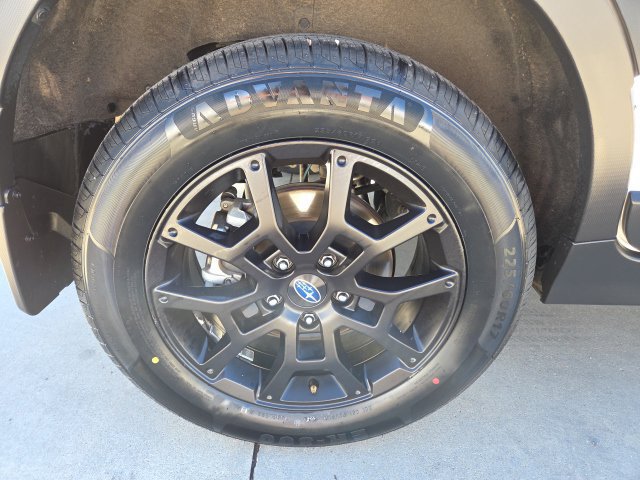 Used 2024 Subaru Crosstrek 2.5i Wilderness AWD/4WD image 12