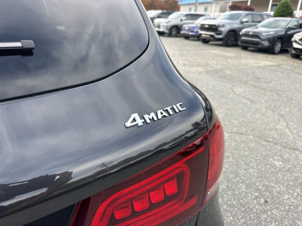 Used 2022 Mercedes-Benz GLC 300 4MATIC image 29